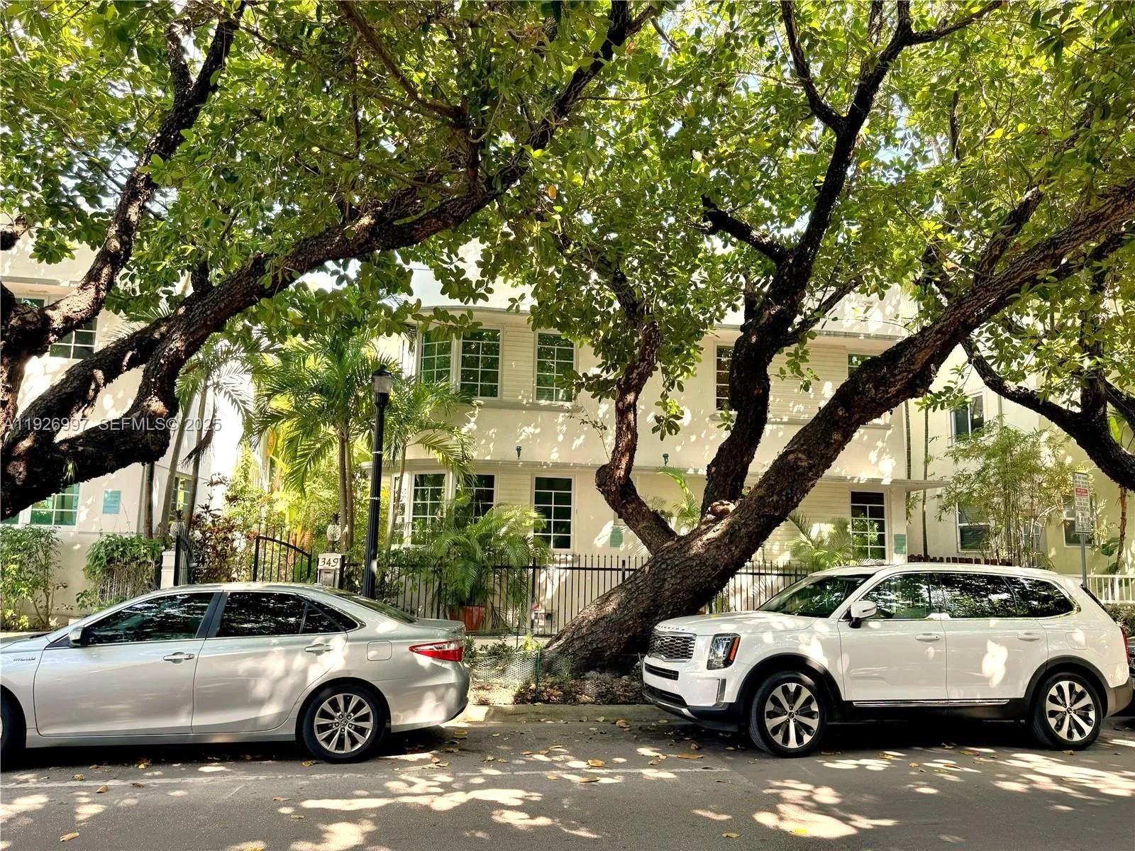 349 Meridian Ave # B202, Miami Beach FL 33139