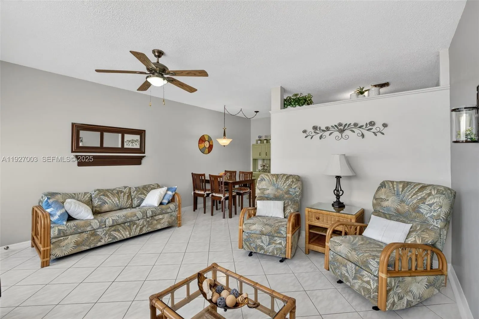 800 SW 10th Ter # 11T, Hallandale Beach FL 33009