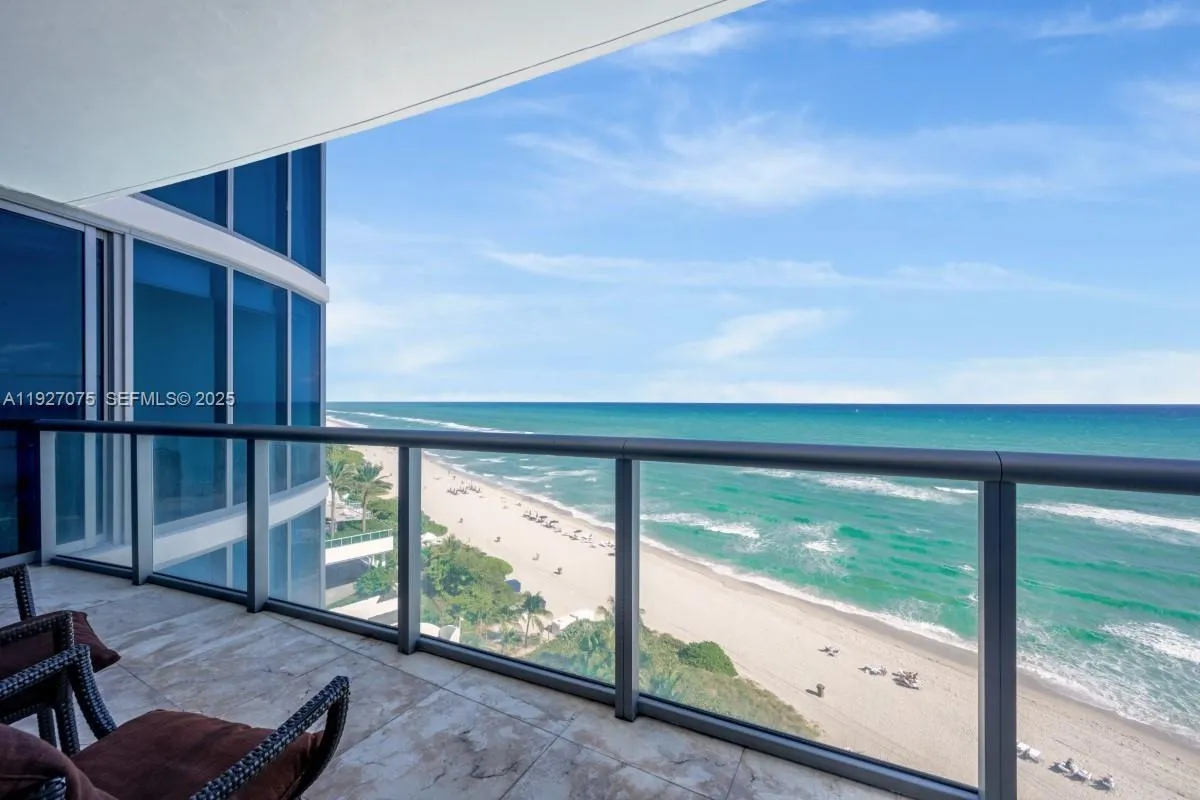 3 bedroom 3 bath for sale at 17001 Collins Ave # 1204, Sunny Isles Beach FL 33160