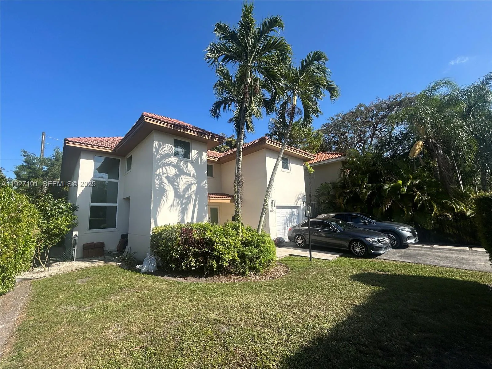4 bedroom 3 bath for rent at 4445 Red Rd, Coral Gables FL 33155