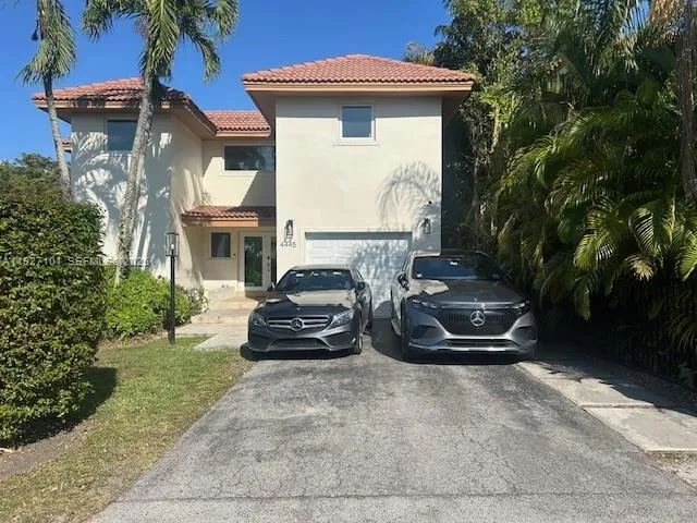 4445 Red Rd, Coral Gables FL 33155