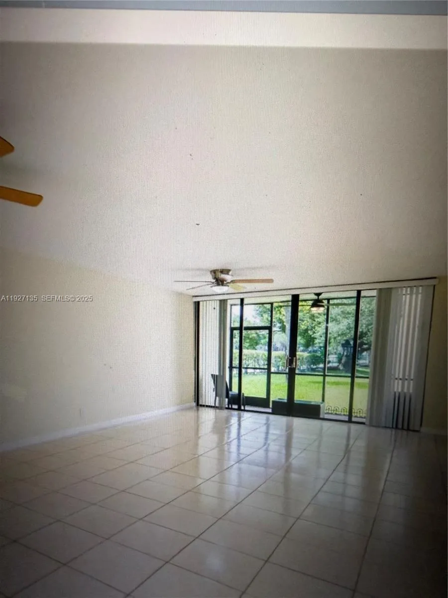 11200 Taft St # 11200, Pembroke Pines FL 33026