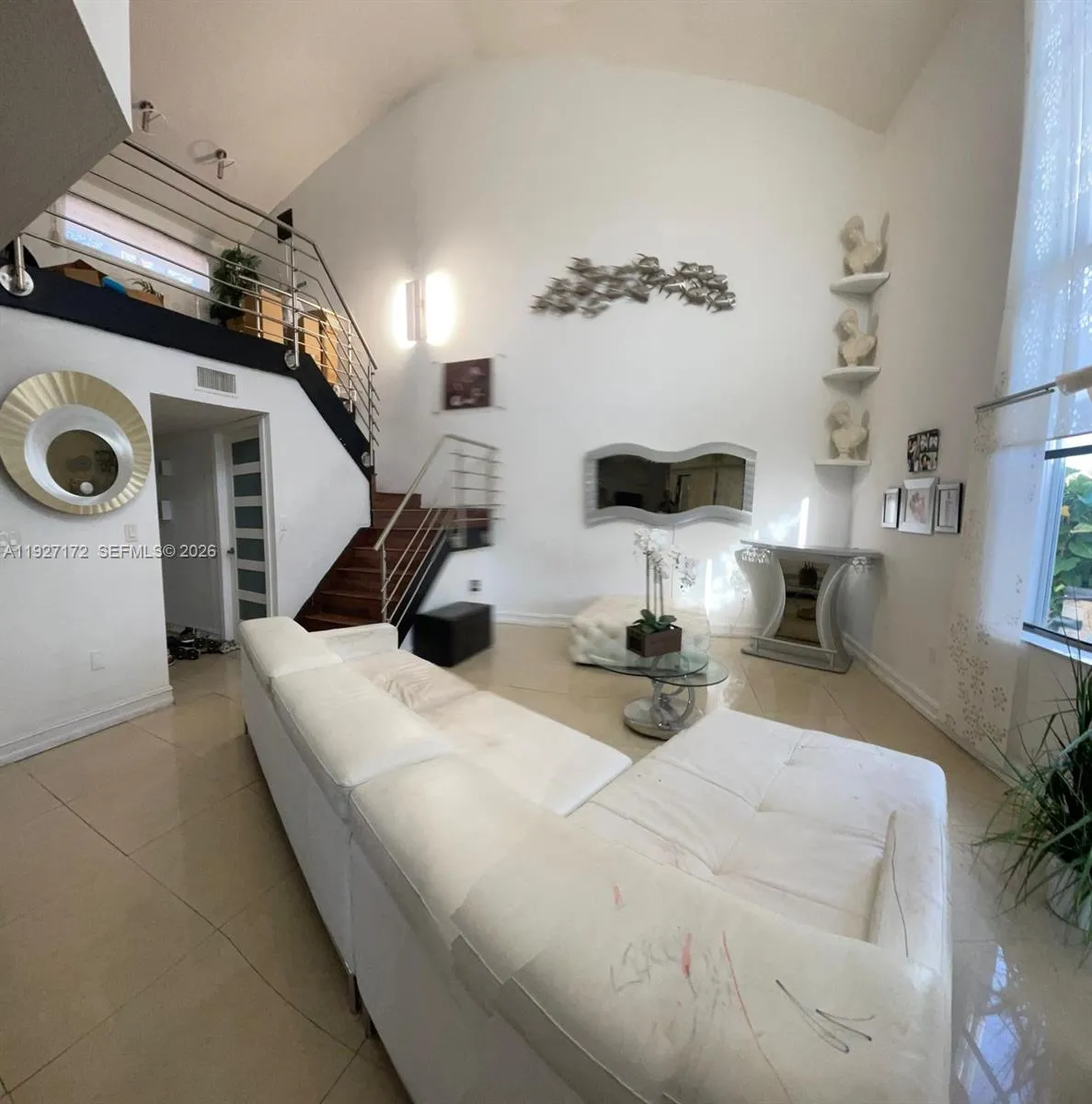 1913 San Remo Cir, Homestead FL 33035