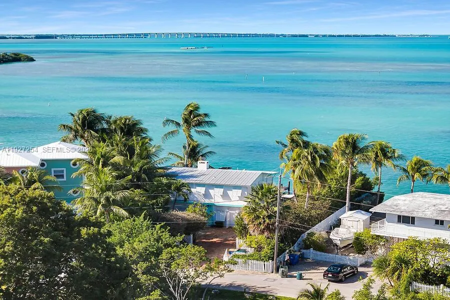 166 Bayview Drive, Islamorada FL 33036