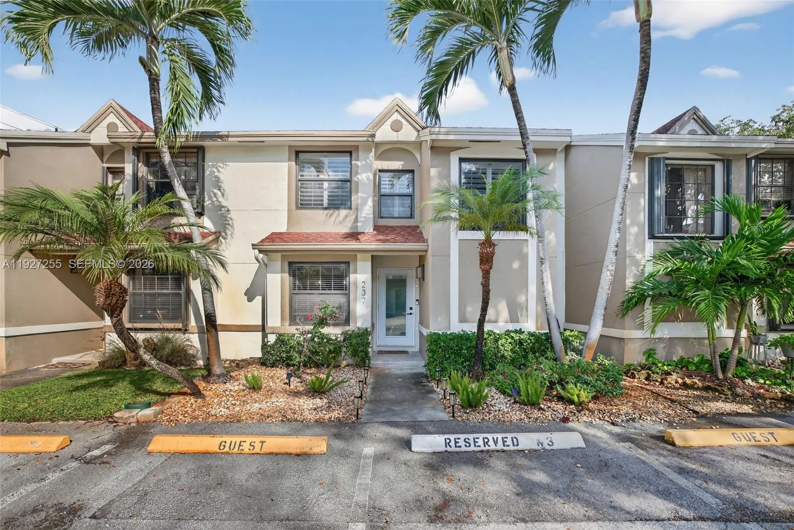 237 City View Dr # 237, Fort Lauderdale FL 33311