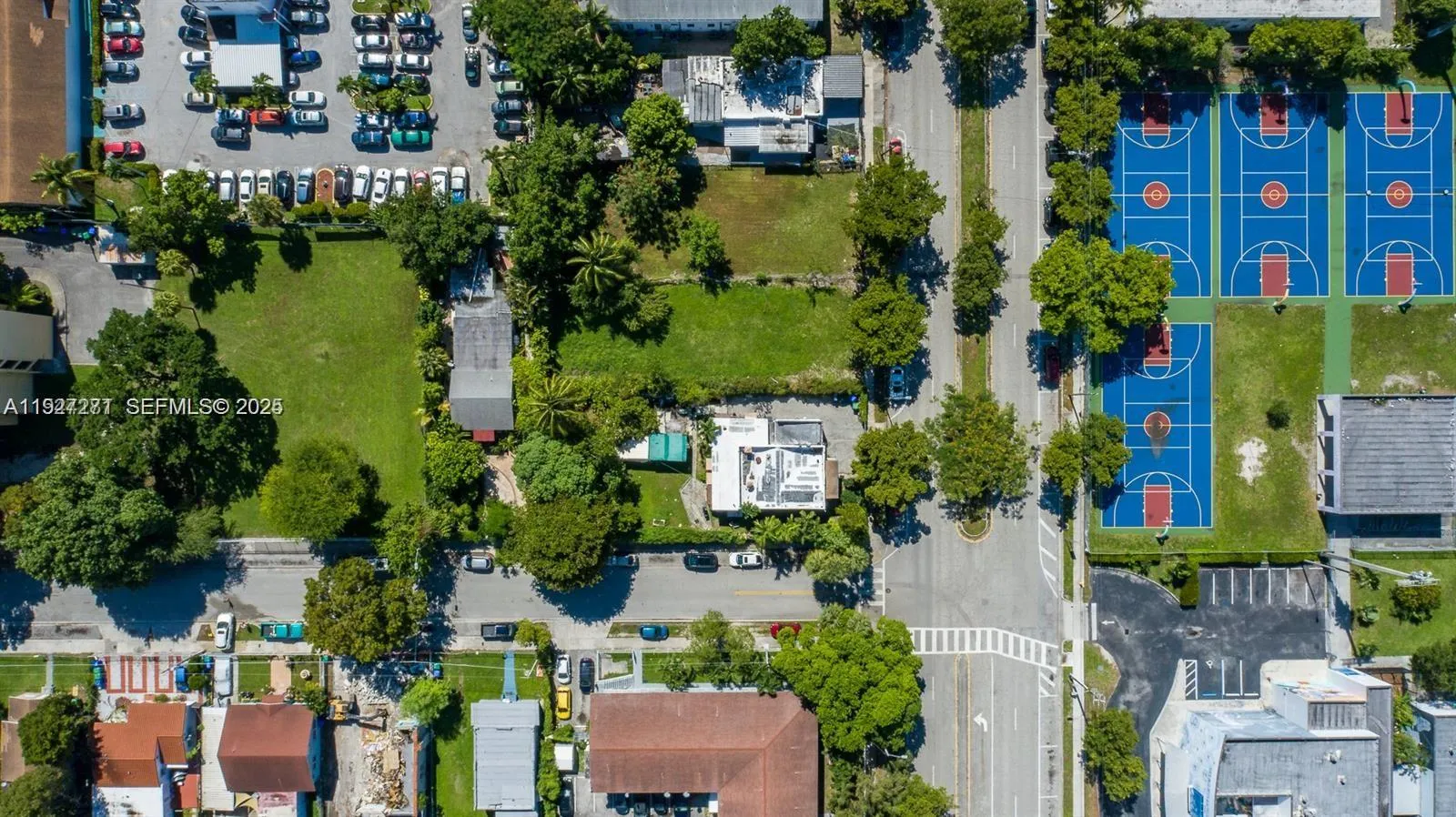 3055 NW 5th Ave, Miami FL 33127