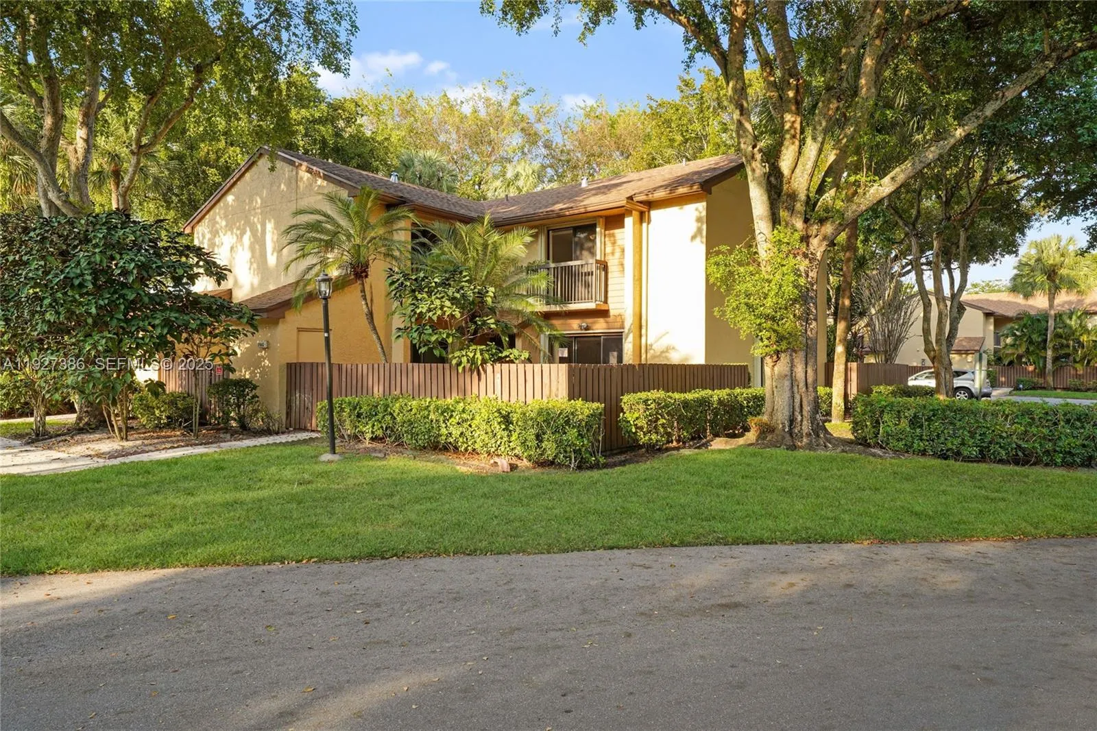 3845 Cocoplum Cir # 3597, Coconut Creek FL 33063