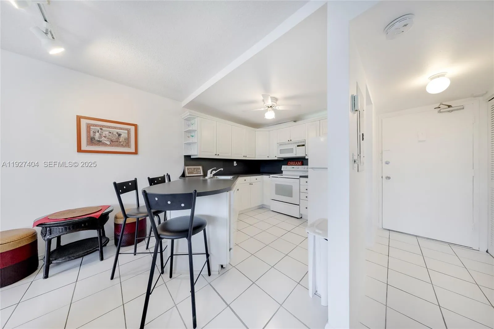 465 Ocean Dr # 224, Miami Beach FL 33139