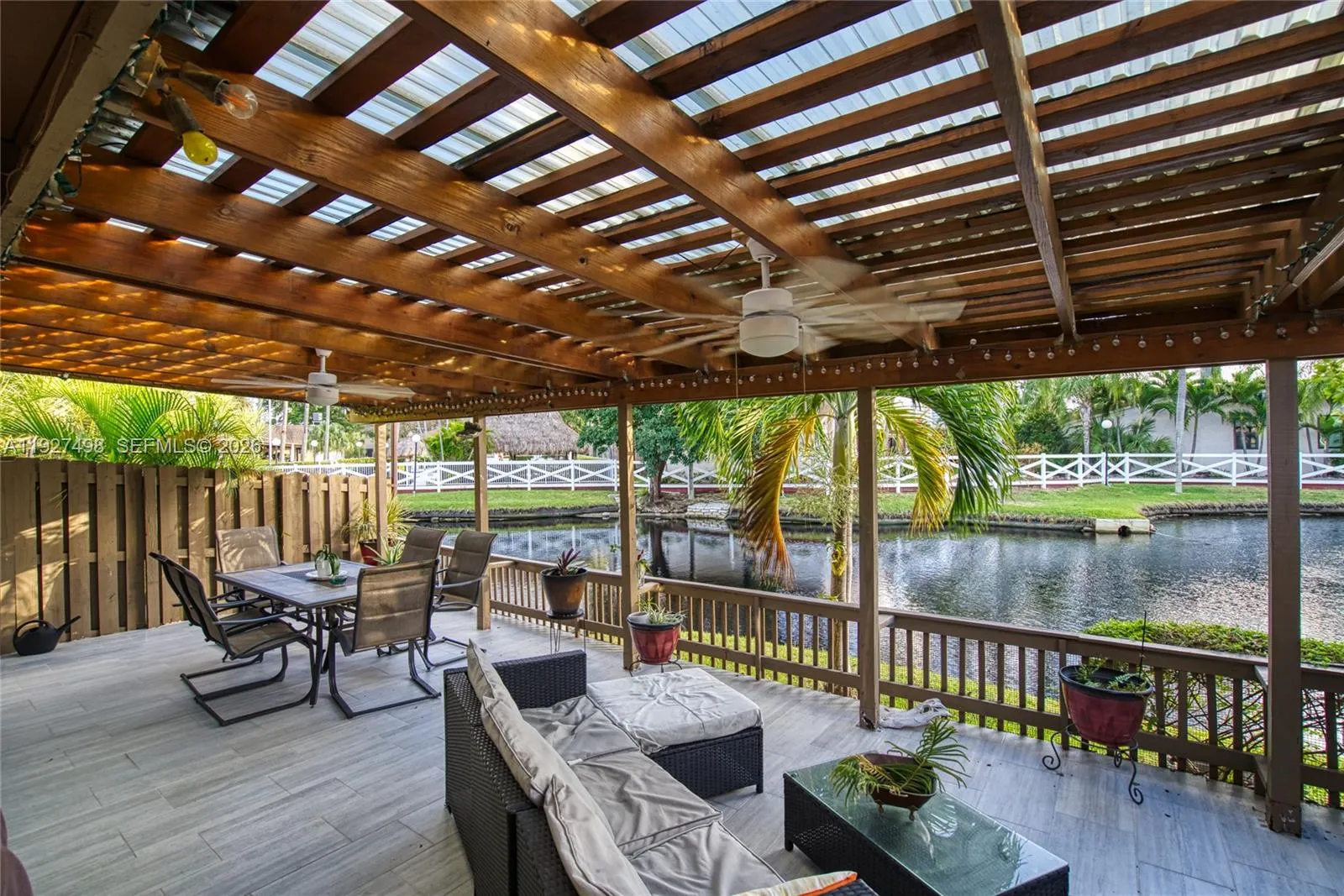 2669 S Parkview Dr, Hallandale Beach FL 33009