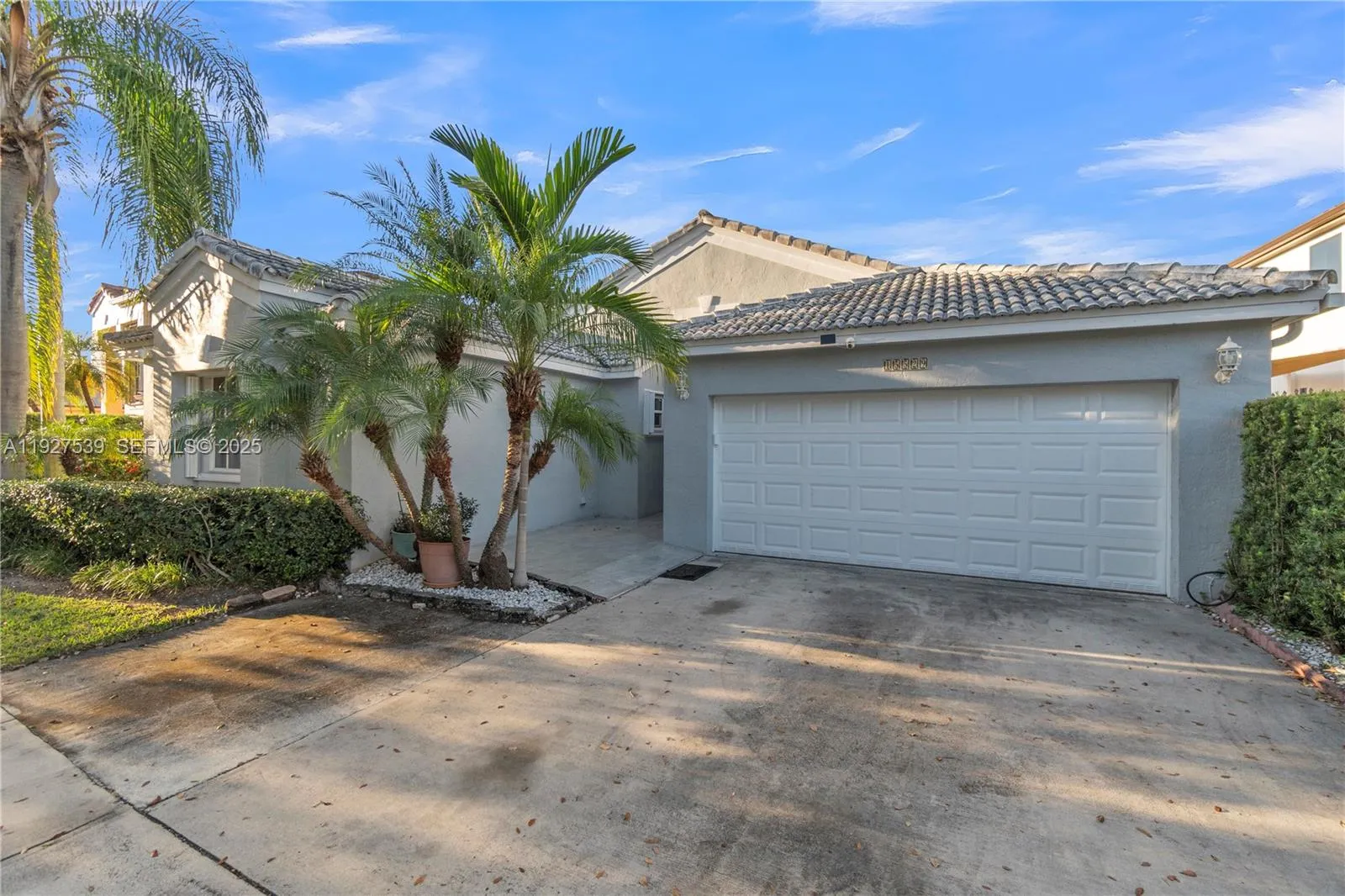 15529 SW 99th Ter, Miami FL 33196