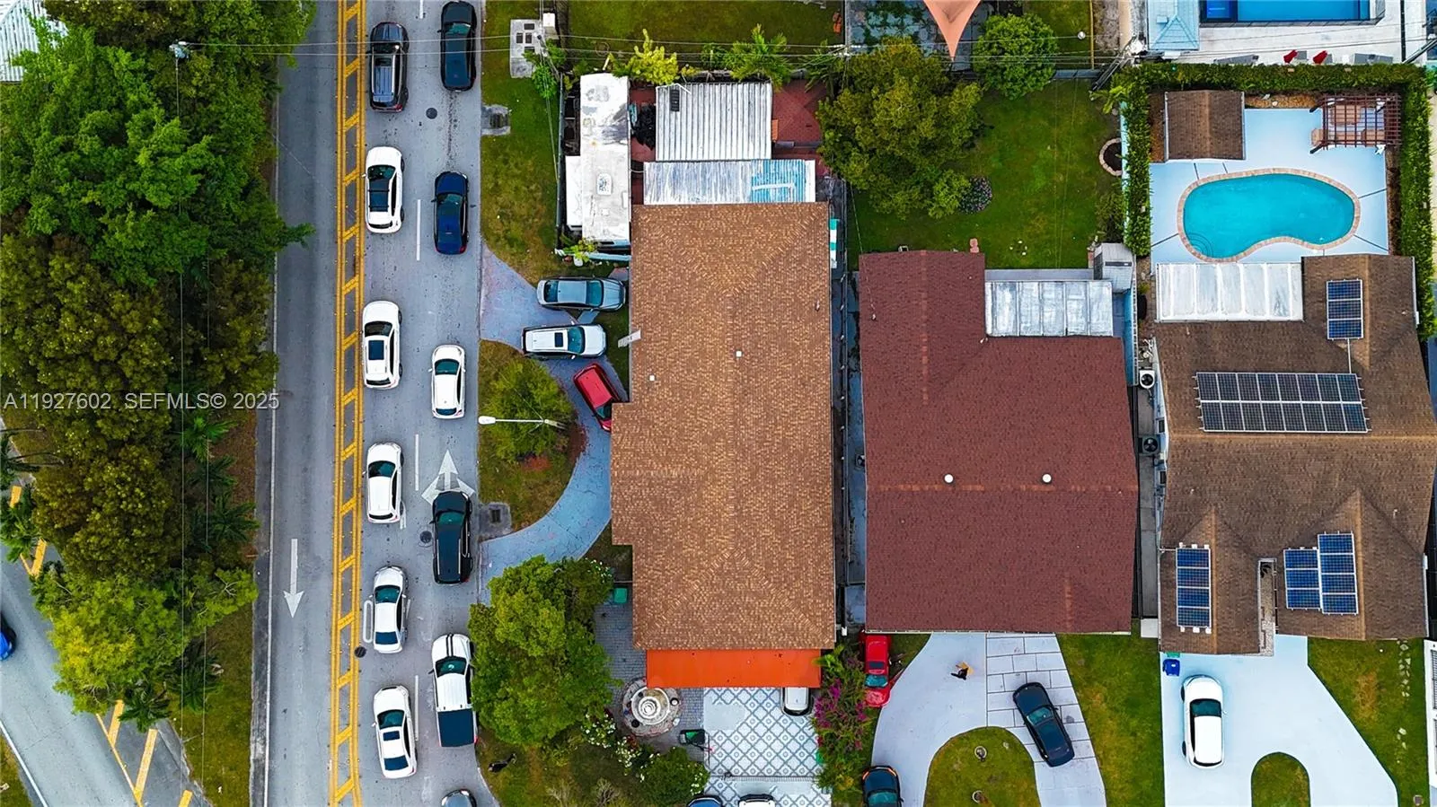 598 SW 121st Ave, Miami FL 33184