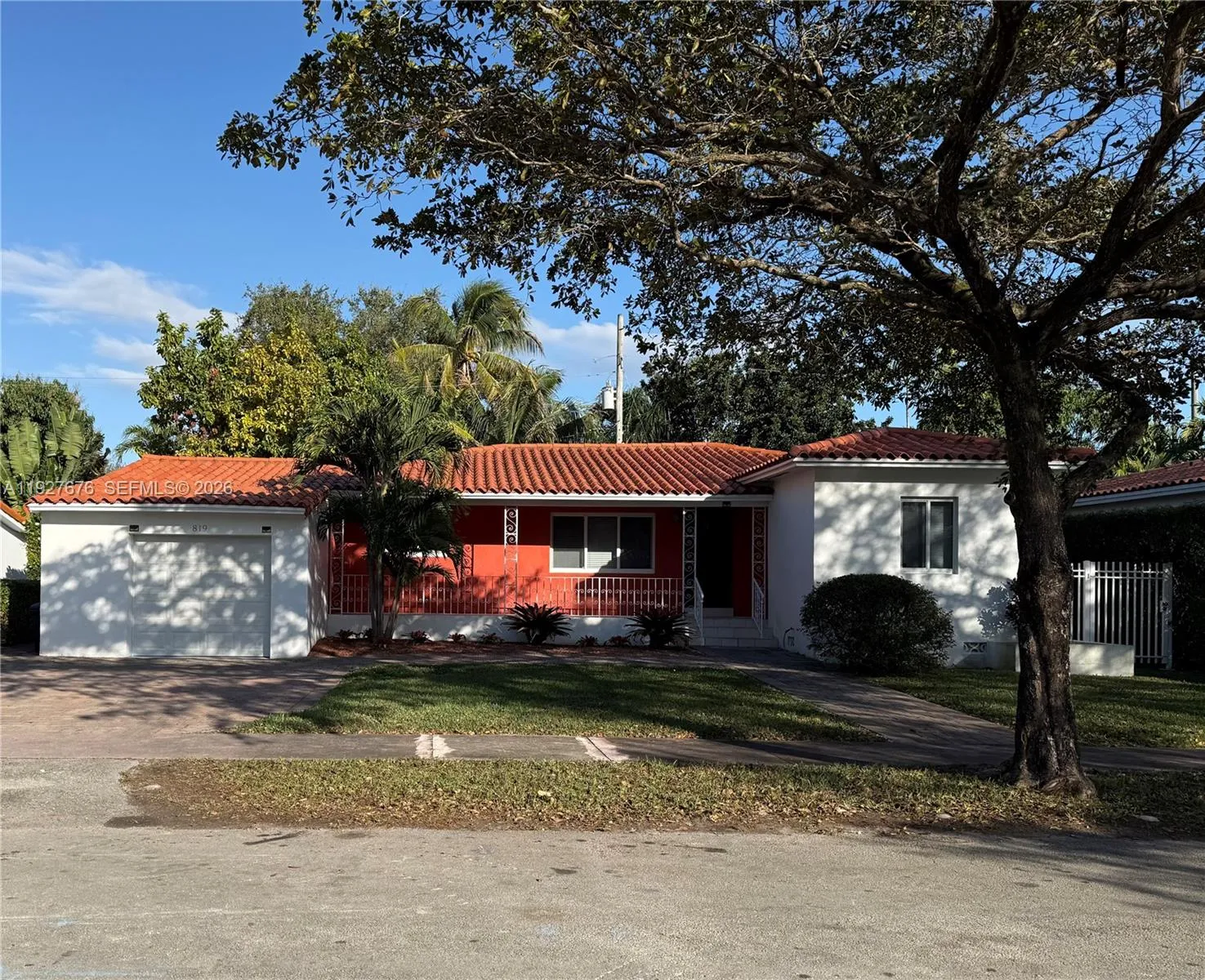 819 Capri St, Coral Gables FL 33134