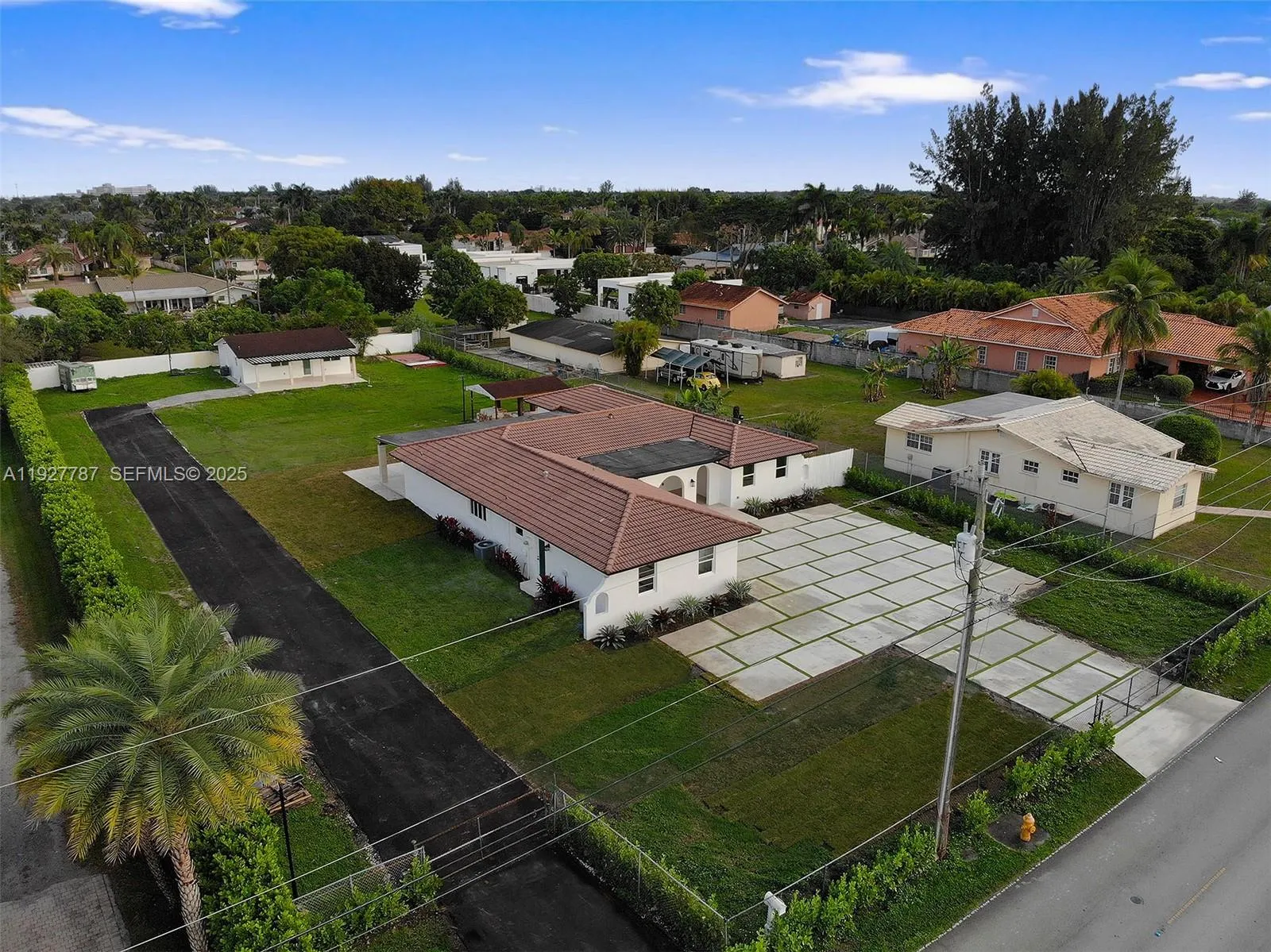 3801 SW 132nd Ave, Miami FL 33175
