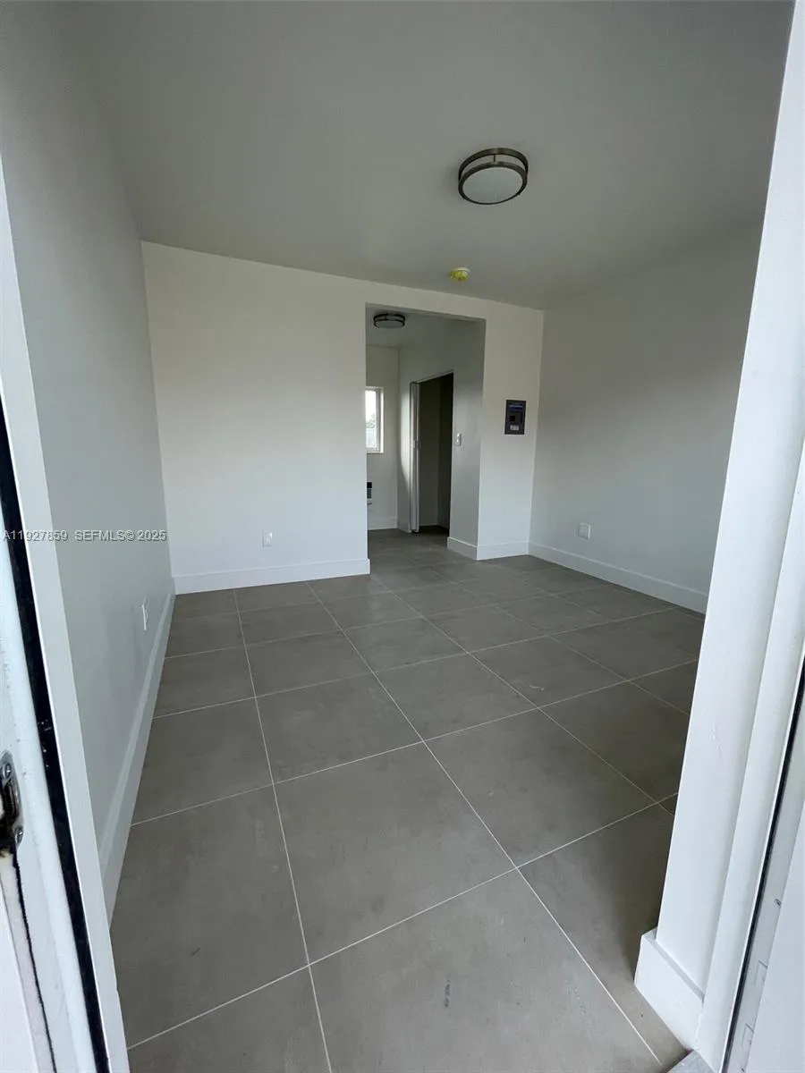 2196 Ali Baba Ave, Opa-Locka FL 33054