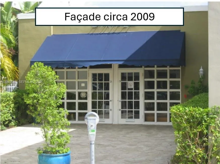 119 Madeira Ave, Coral Gables FL 33134