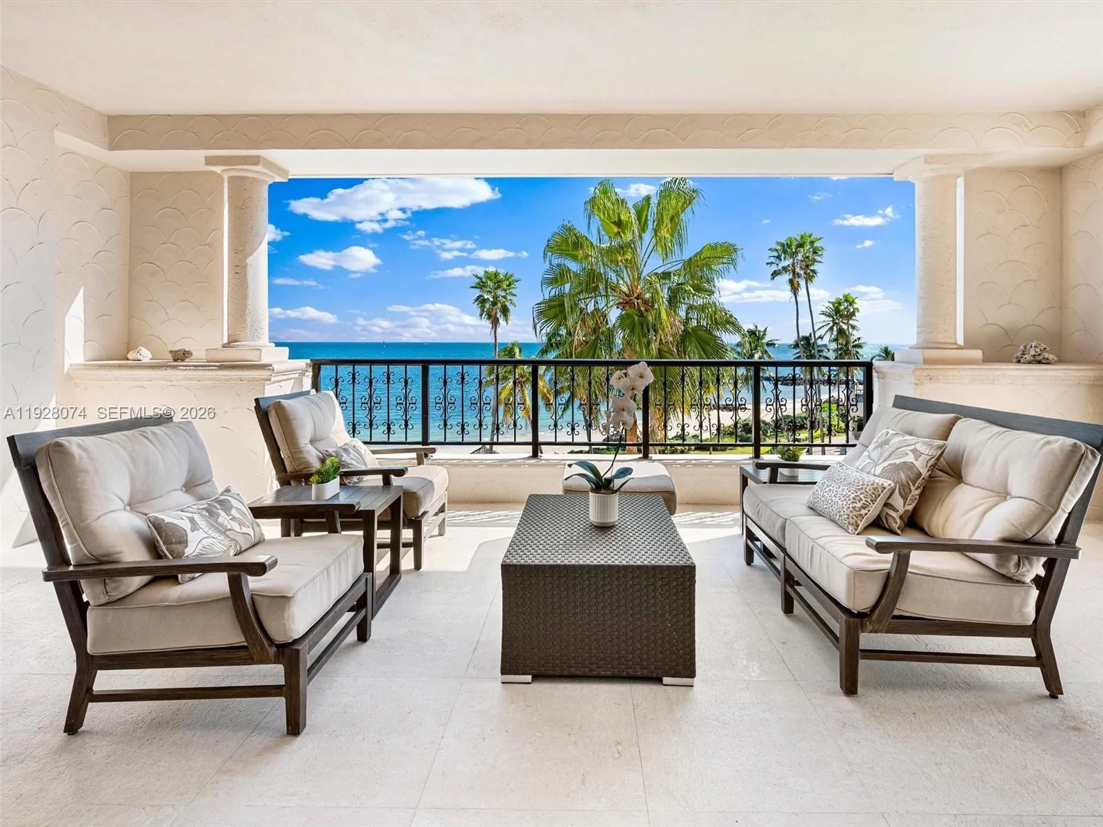 7947 Fisher Island Dr # 7947, Miami Beach FL 33109