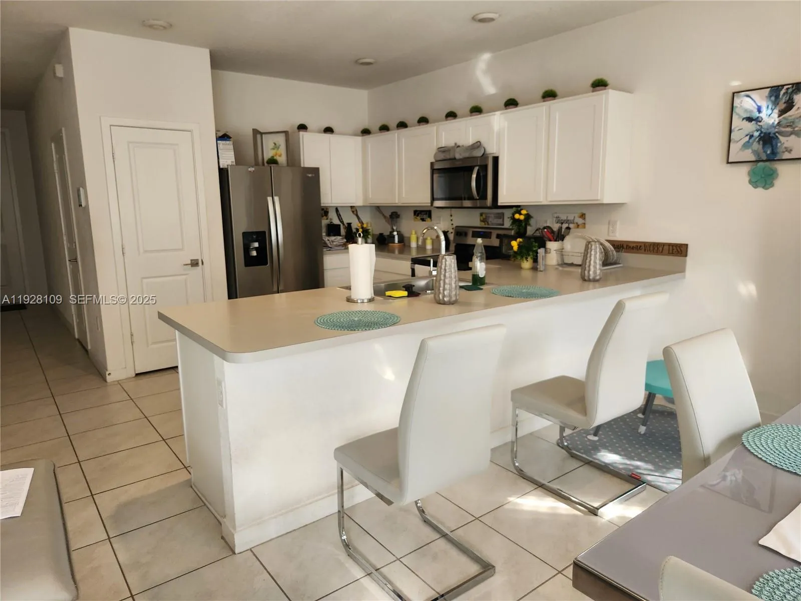 916 SE 17th Ct, Homestead FL 33034
