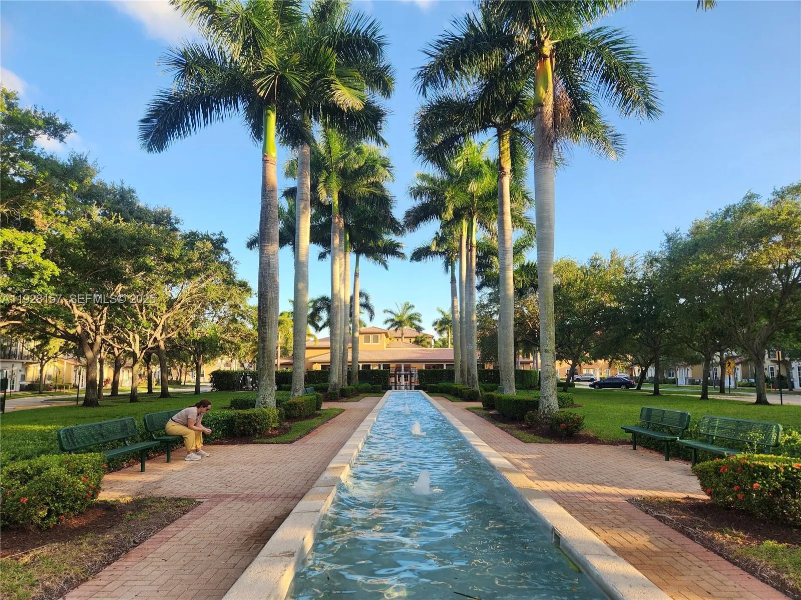 14677 SW 9th St # 1802, Pembroke Pines FL 33027