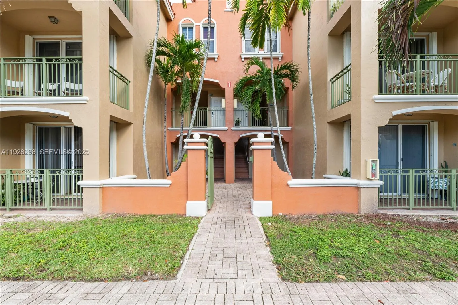 6500 NW 114th Ave # 1032, Doral FL 33178