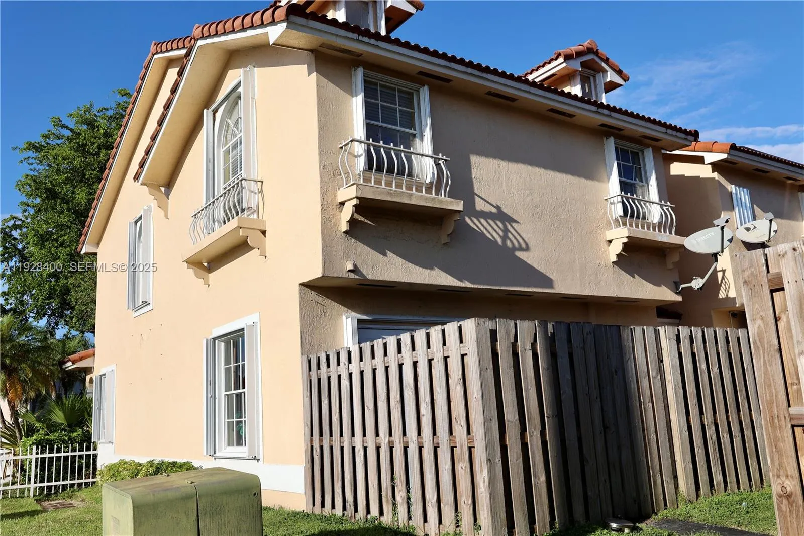 11049 SW 152nd Ct, Miami FL 33196