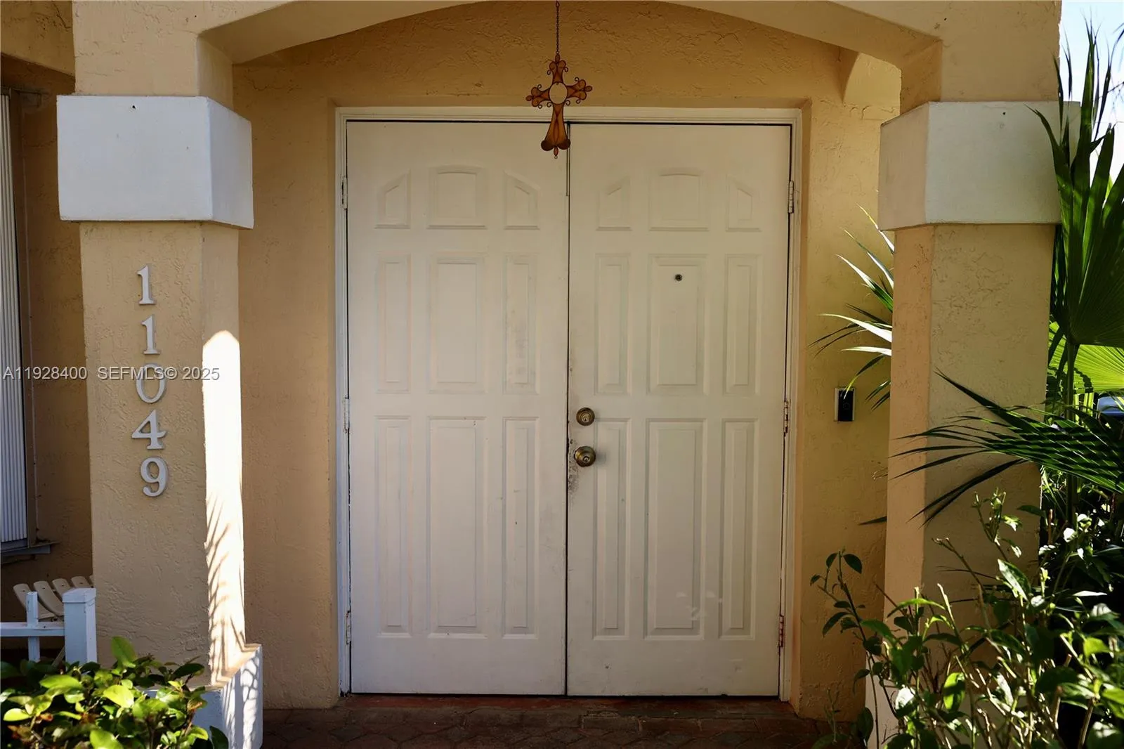 11049 SW 152nd Ct, Miami FL 33196