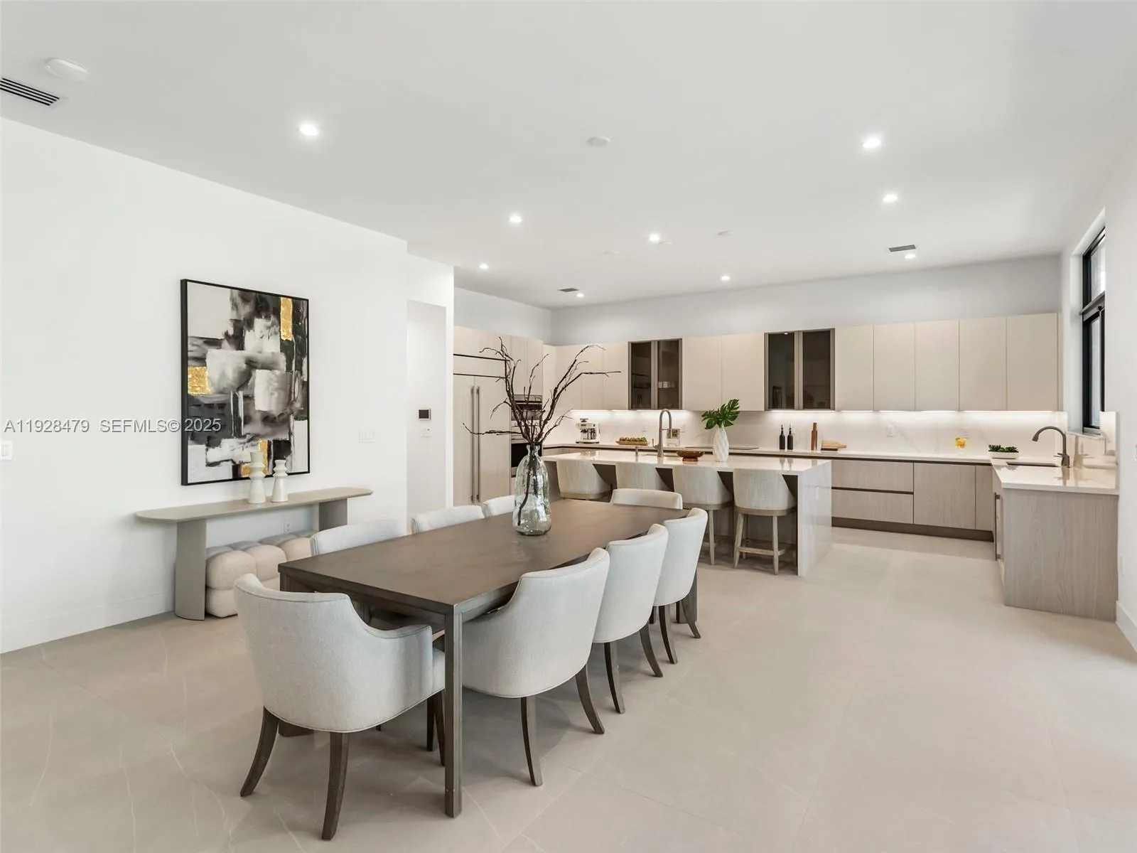 7285 SW 72nd Ter, Miami FL 33143