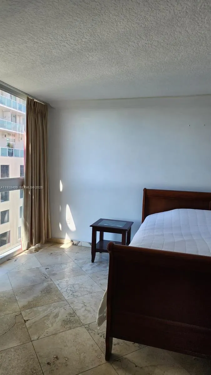 2951 S Bayshore Dr # 1012, Miami FL 33133