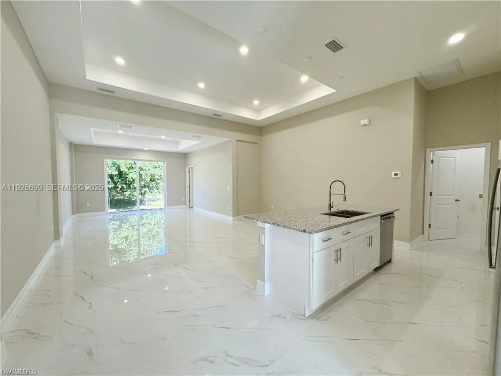 313 Hermosa, Lehigh Acres FL 33974