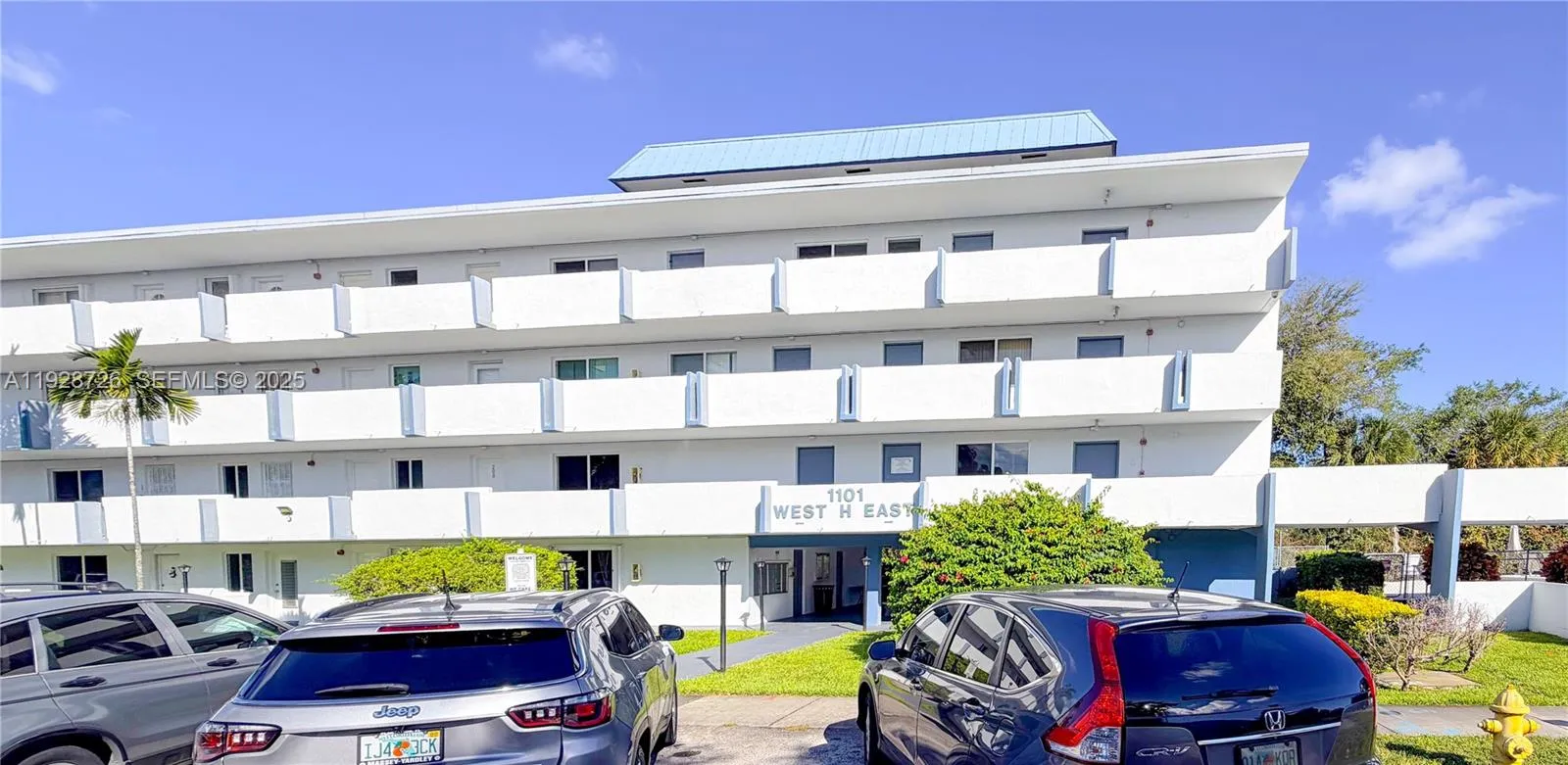 1101 NE 191st St # H108, Miami FL 33179