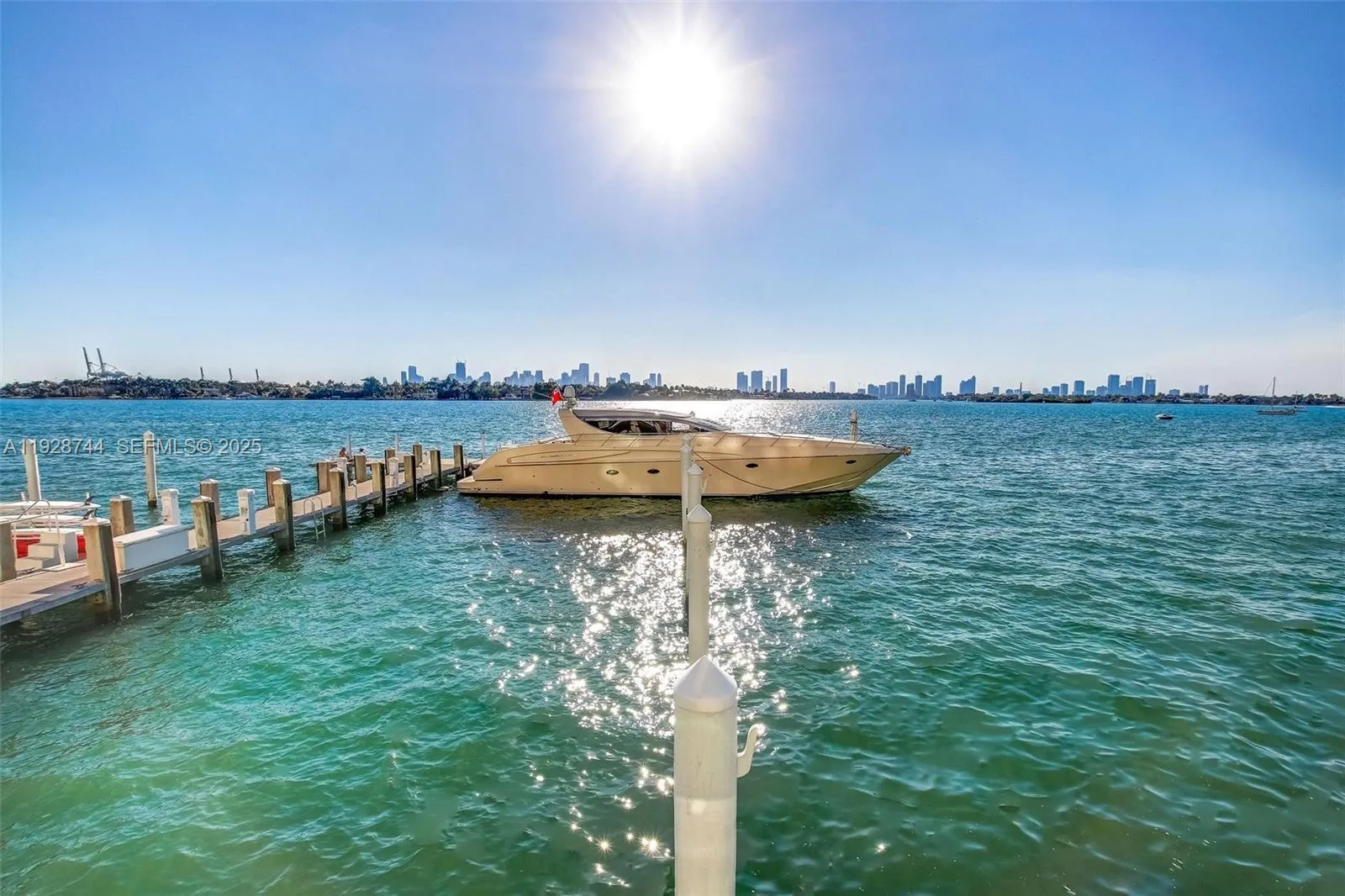 1 bath for sale at 1000 West Ave, Miami Beach FL 33139