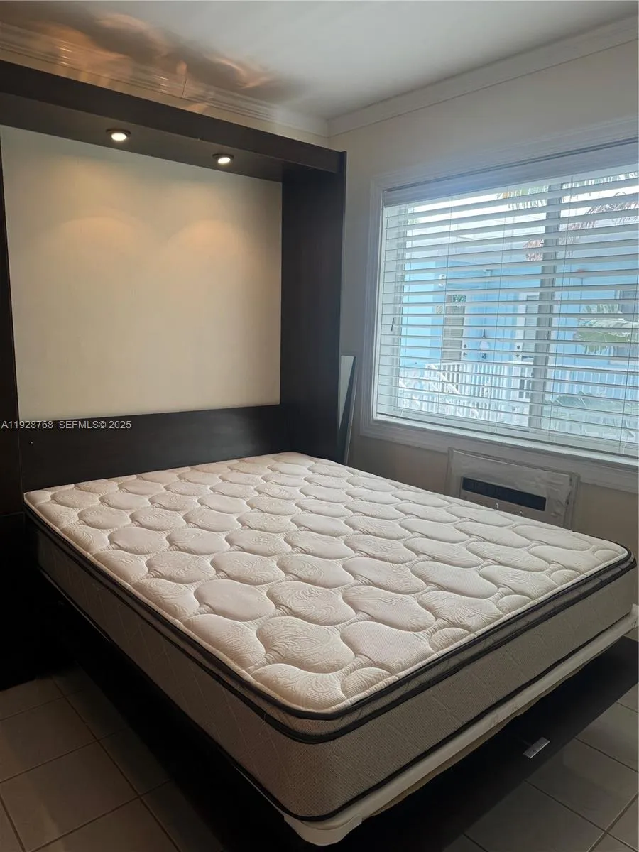 401 Collins Ave # 21, Miami Beach FL 33139