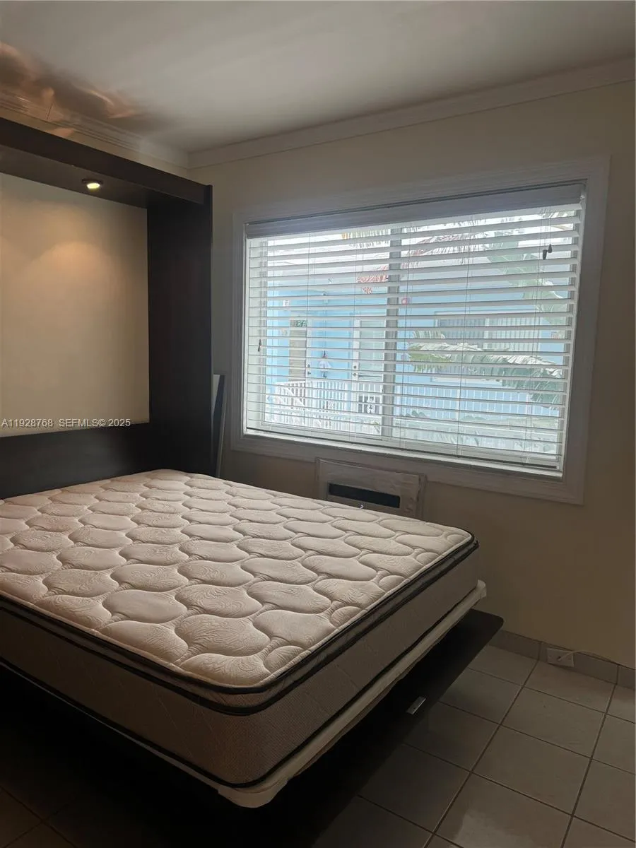 401 Collins Ave # 21, Miami Beach FL 33139
