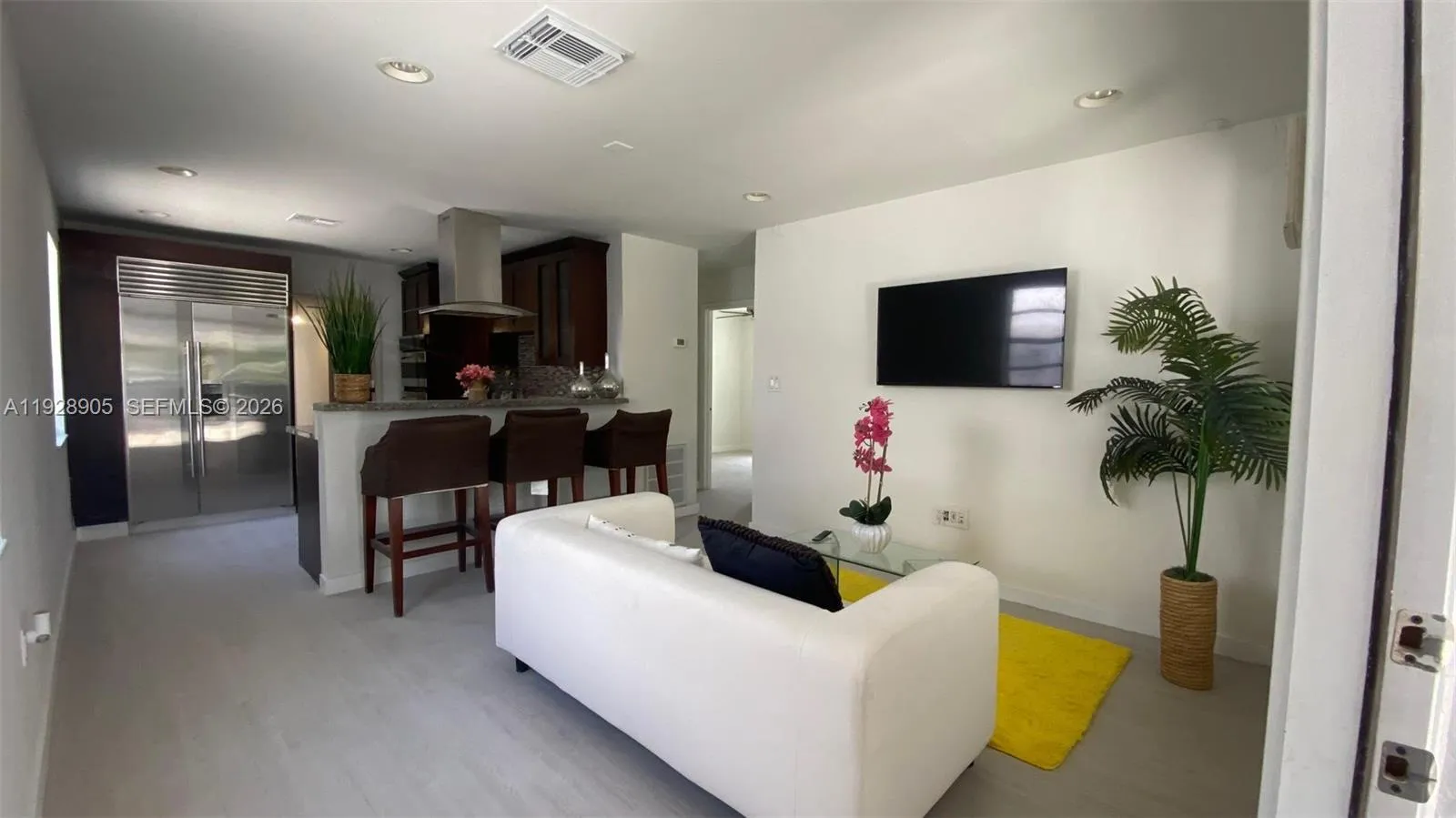 1947 Garfield St, Hollywood FL 33020
