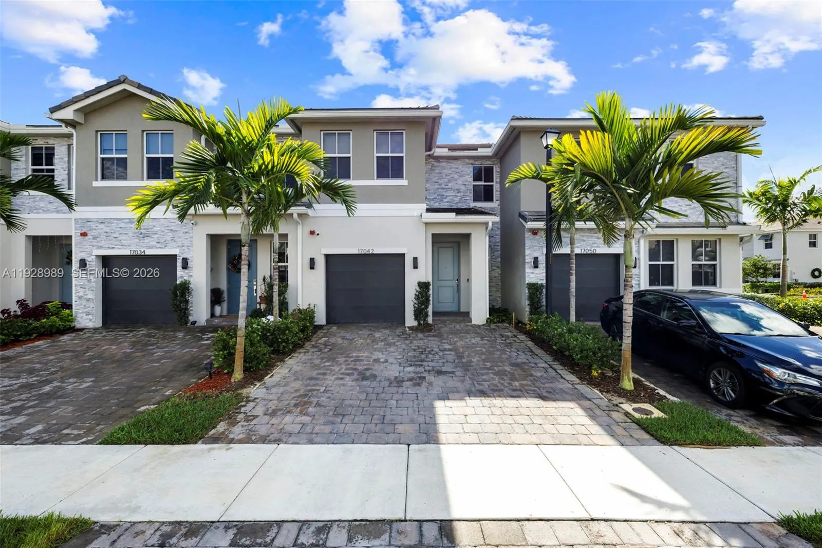 17042 SW 1st St, Pembroke Pines FL 33027