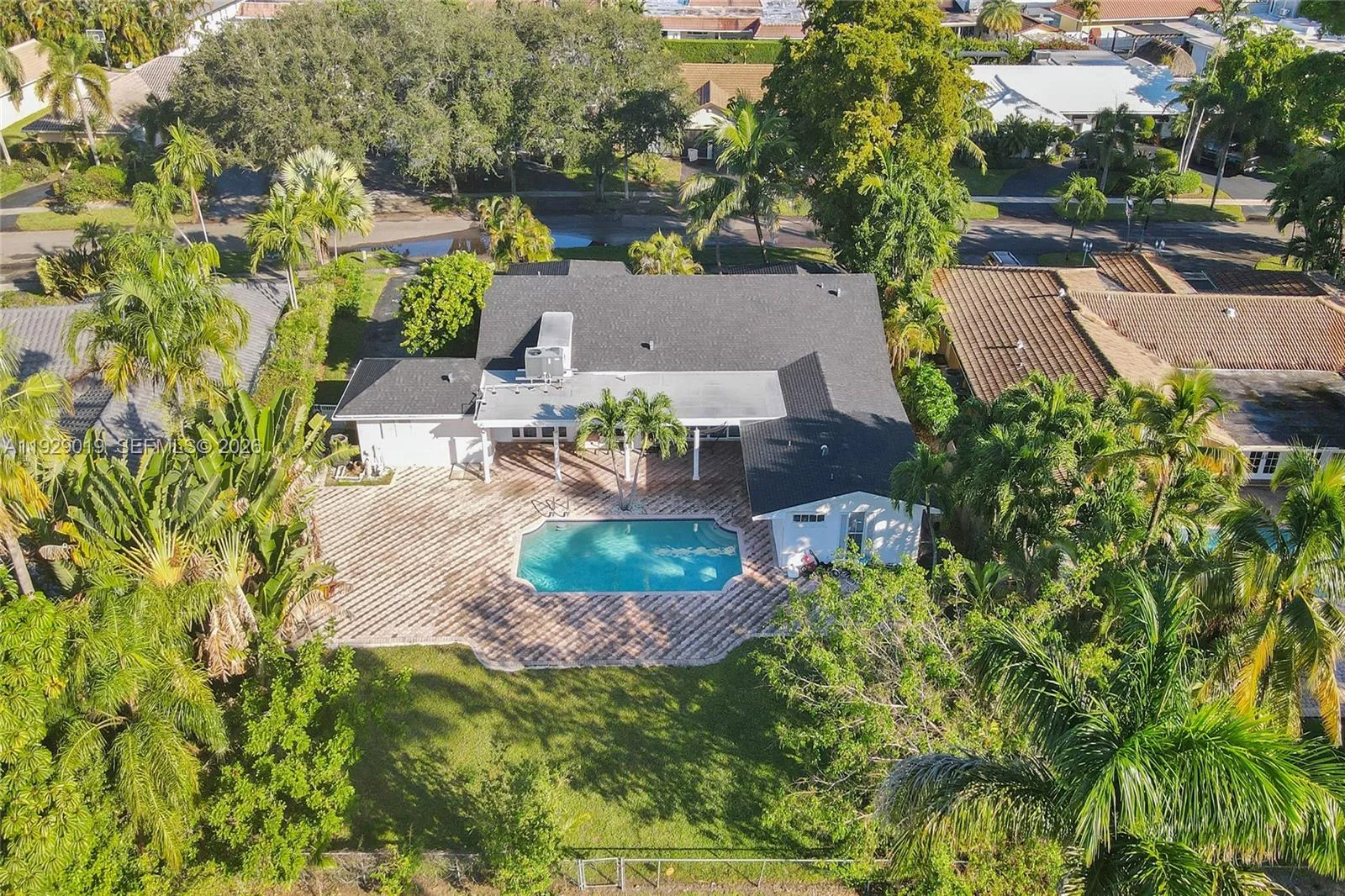 6 bedroom 3 bath for sale at 4740 N 31st Ct, Hollywood FL 33021