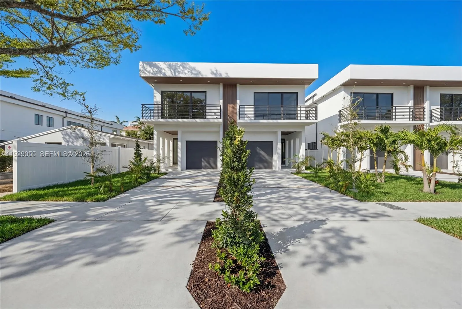 4 bedroom 4 bath for sale at 17 SE 12th Ave, Fort Lauderdale FL 33301