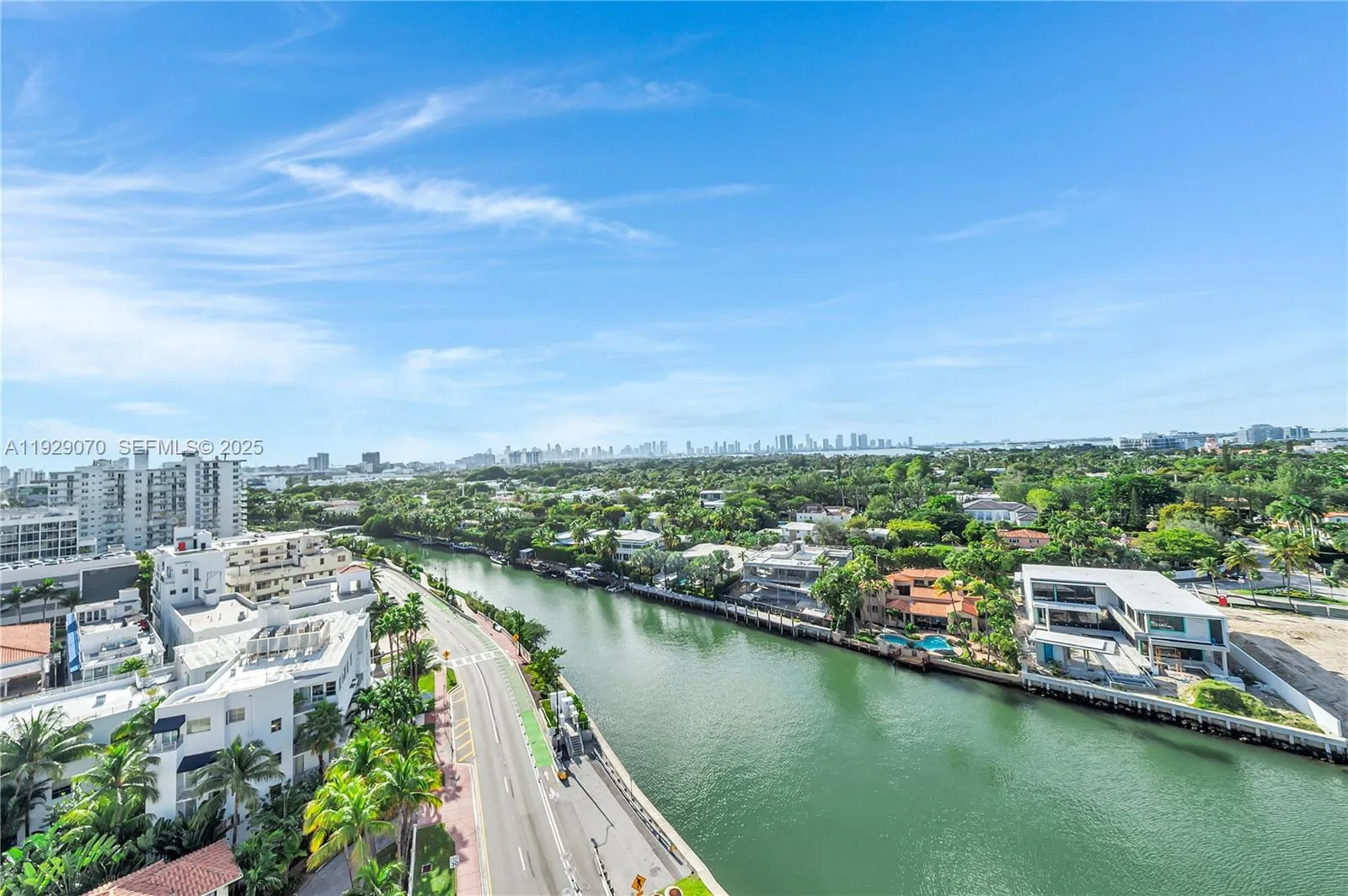 2 bedroom 2 bath for sale at 3200 Collins Ave # 8, Miami Beach FL 33140
