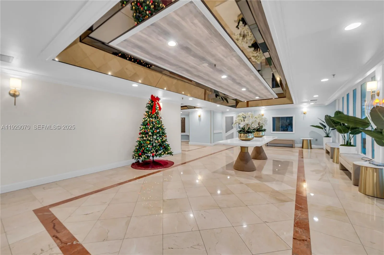 3200 Collins Ave # 8, Miami Beach FL 33140