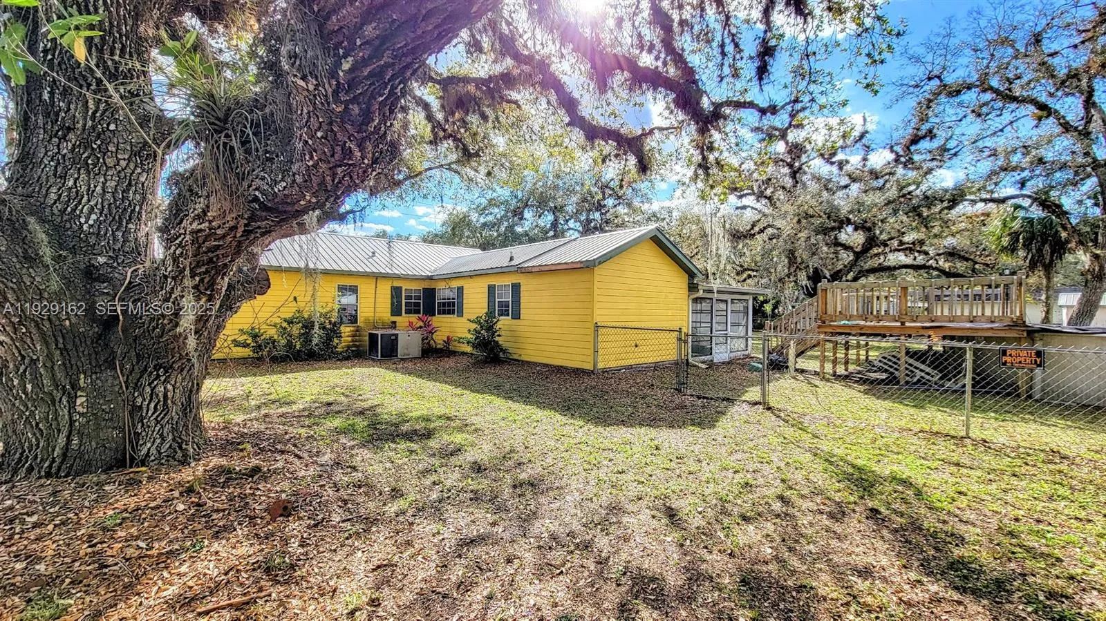 260 Fraser Ave, La Belle FL 33935