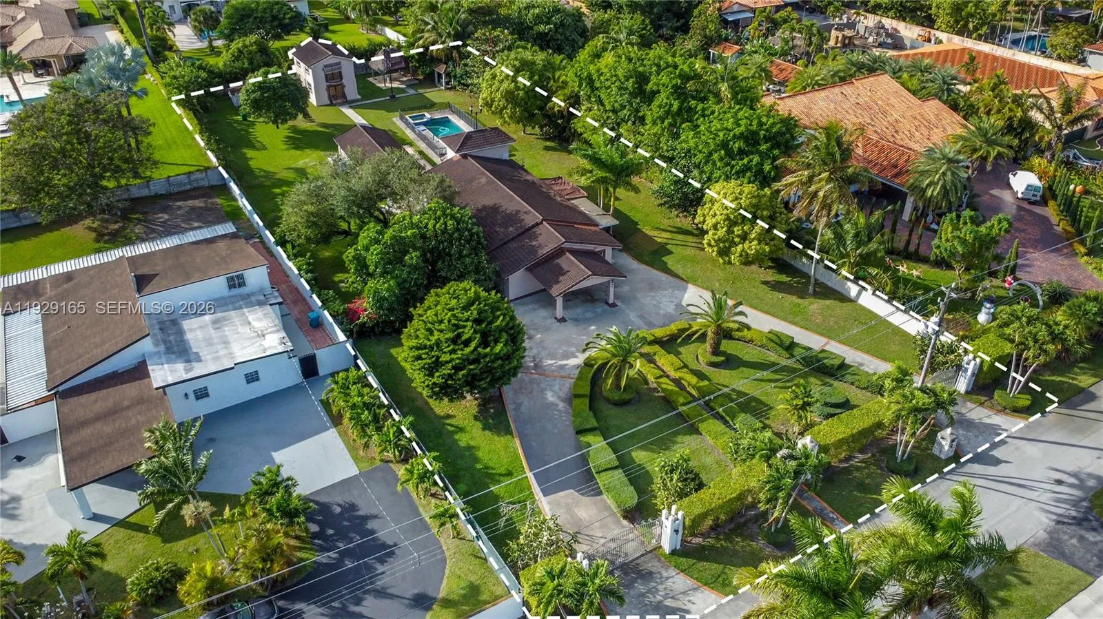 300 SW 123rd Ave, Miami FL 33184