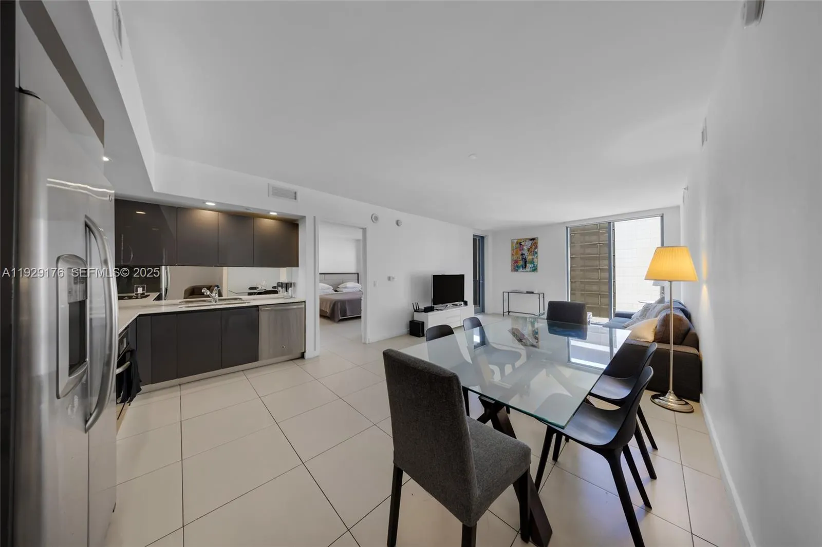 2 bedroom 2 bath for sale at 31 SE 6th St # 907, Miami FL 33131