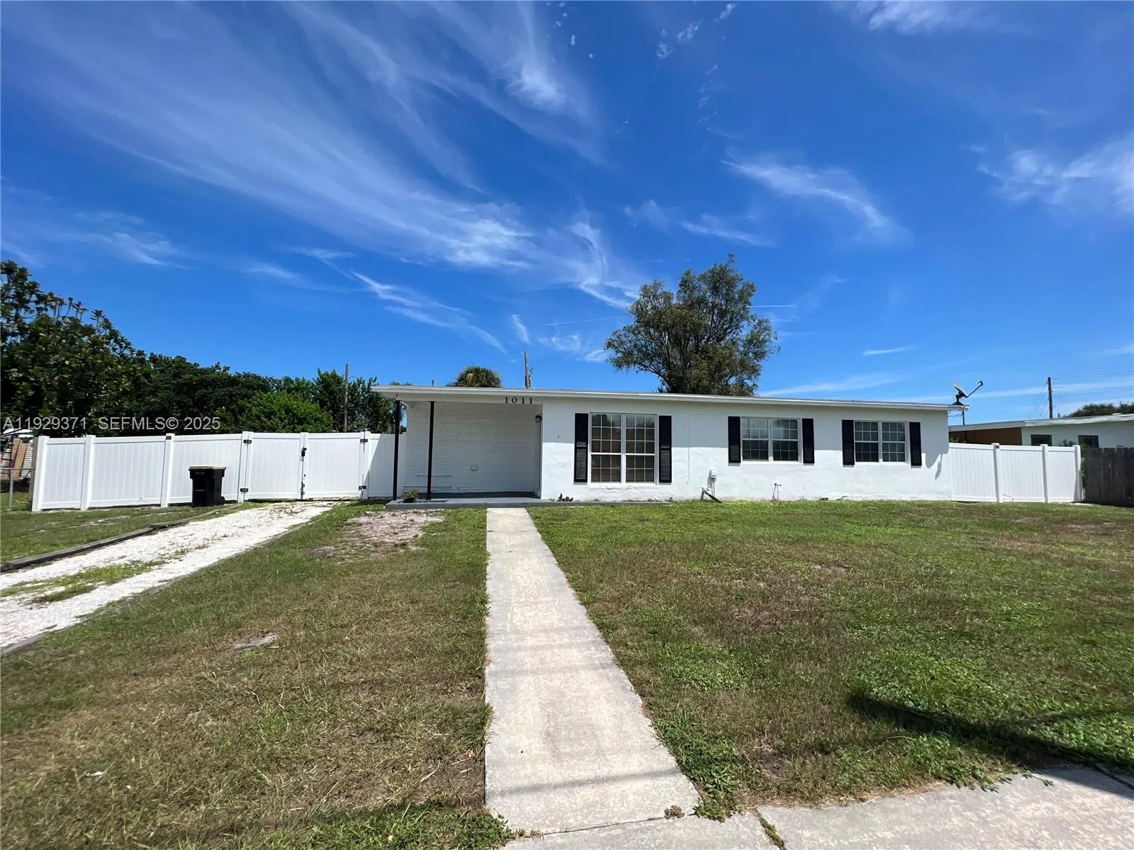 3 bedroom 1 bath for sale at 1011 NE Bianca, Palm Bay FL 32905