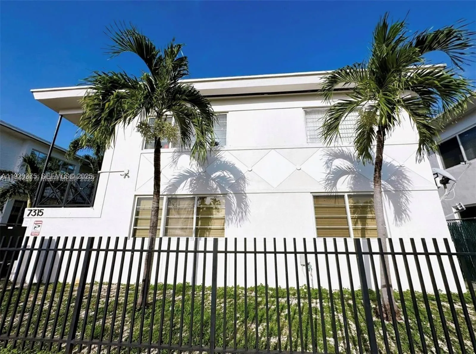 7315 Byron Ave # 12, Miami Beach FL 33141