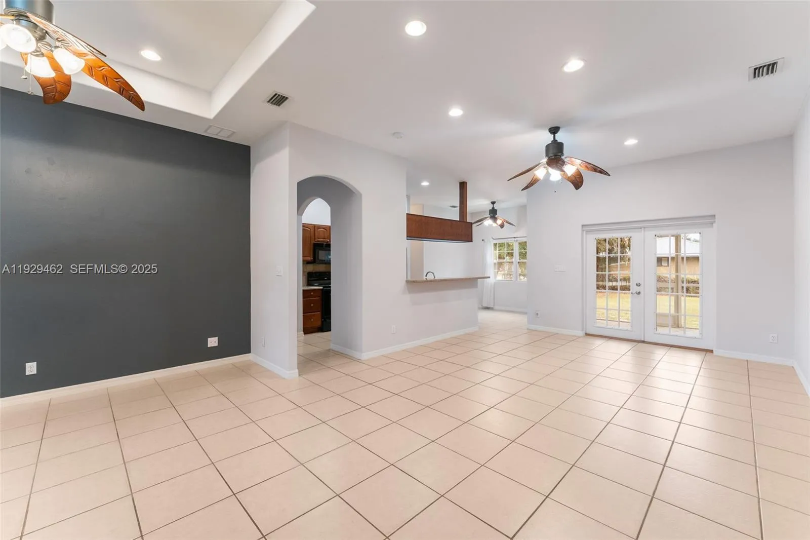 109 Florida St, La Belle FL 33935