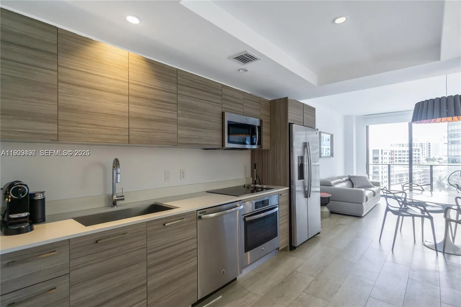 1 bedroom 1 bath for sale at 121 NE 34th St # 1203, Miami FL 33137