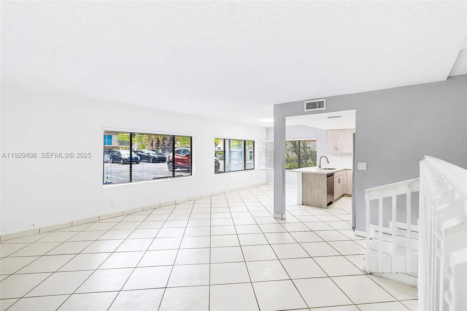 4705 SW 62nd Ave # 104, Davie FL 33314