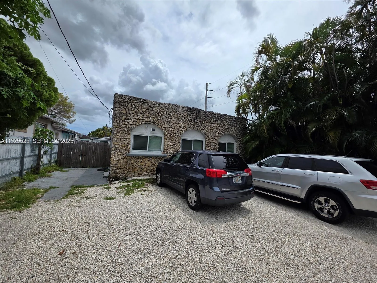 3 bedroom 2 bath for sale at 511 NW 62nd Ave, Miami FL 33126