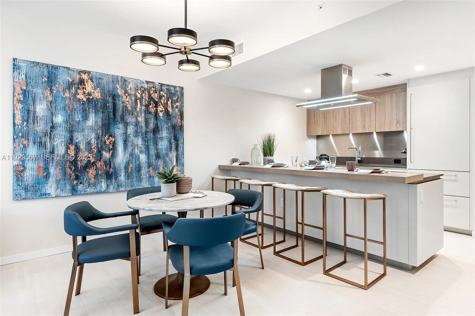 1000 Brickell Plz # 4005, Miami FL 33131