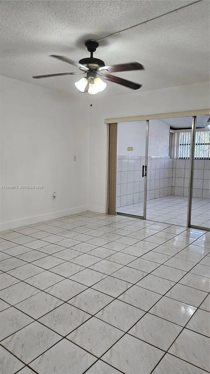 10641 SW 108th Ave # 1H, Miami FL 33176