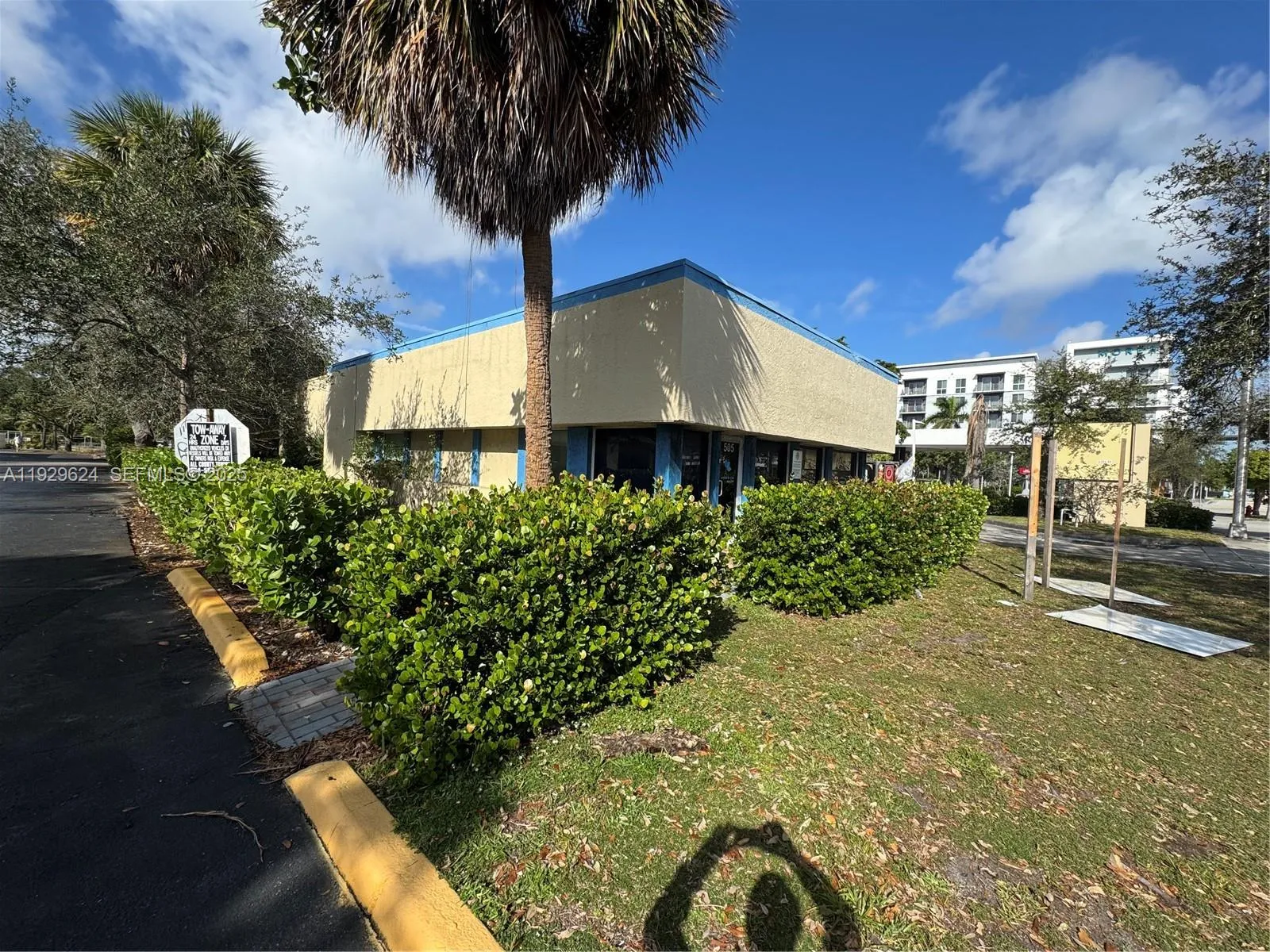 N Federal Hwy, Pompano Beach FL 33062